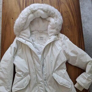 🌨️ Aritzia Wilfred Mont Blanc Short Parka – Ultimate Warmth & Style! 🌨️